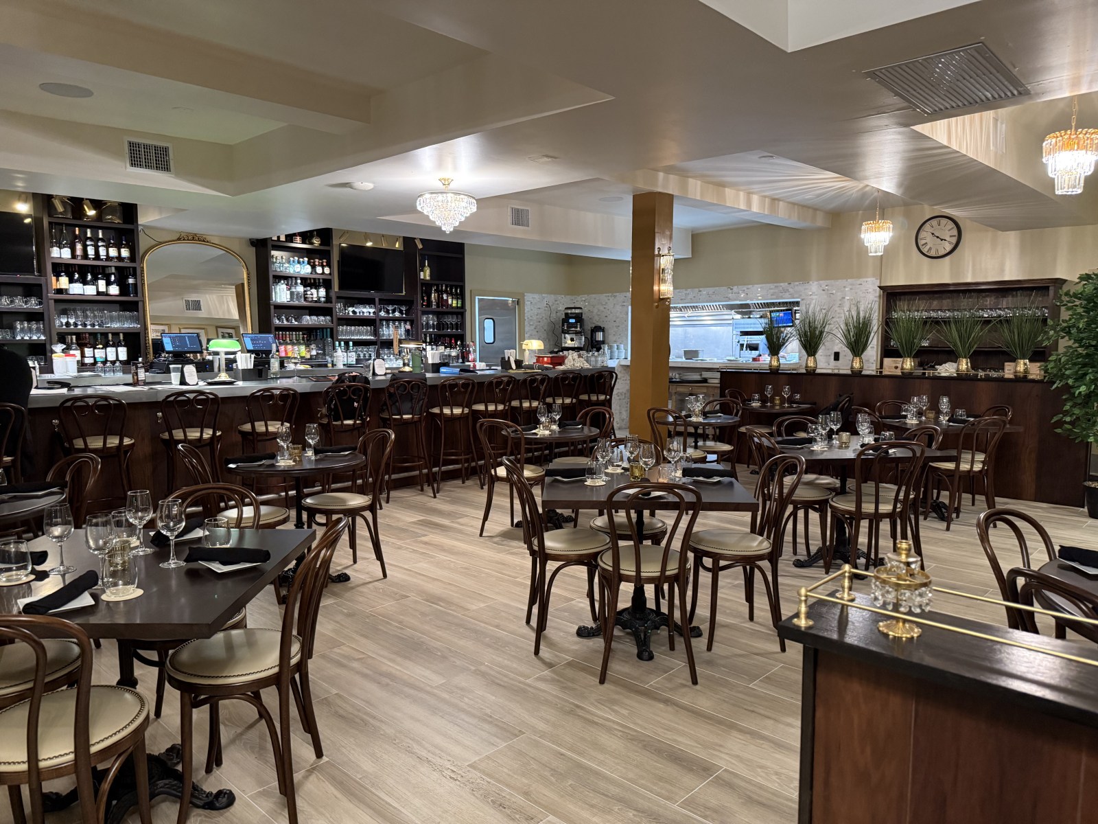 slideshow photo number 2