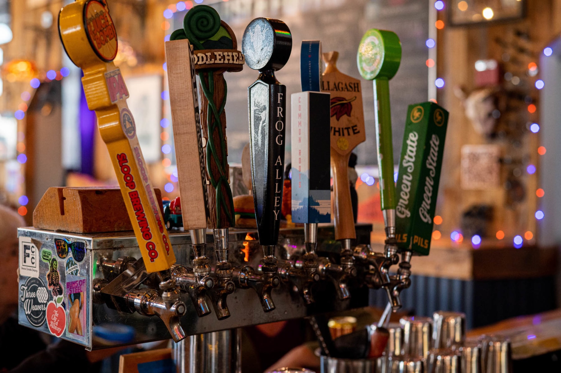 Lost & Found Bar & Kitchen, bar & Grill in Albany, photo 3 of 8