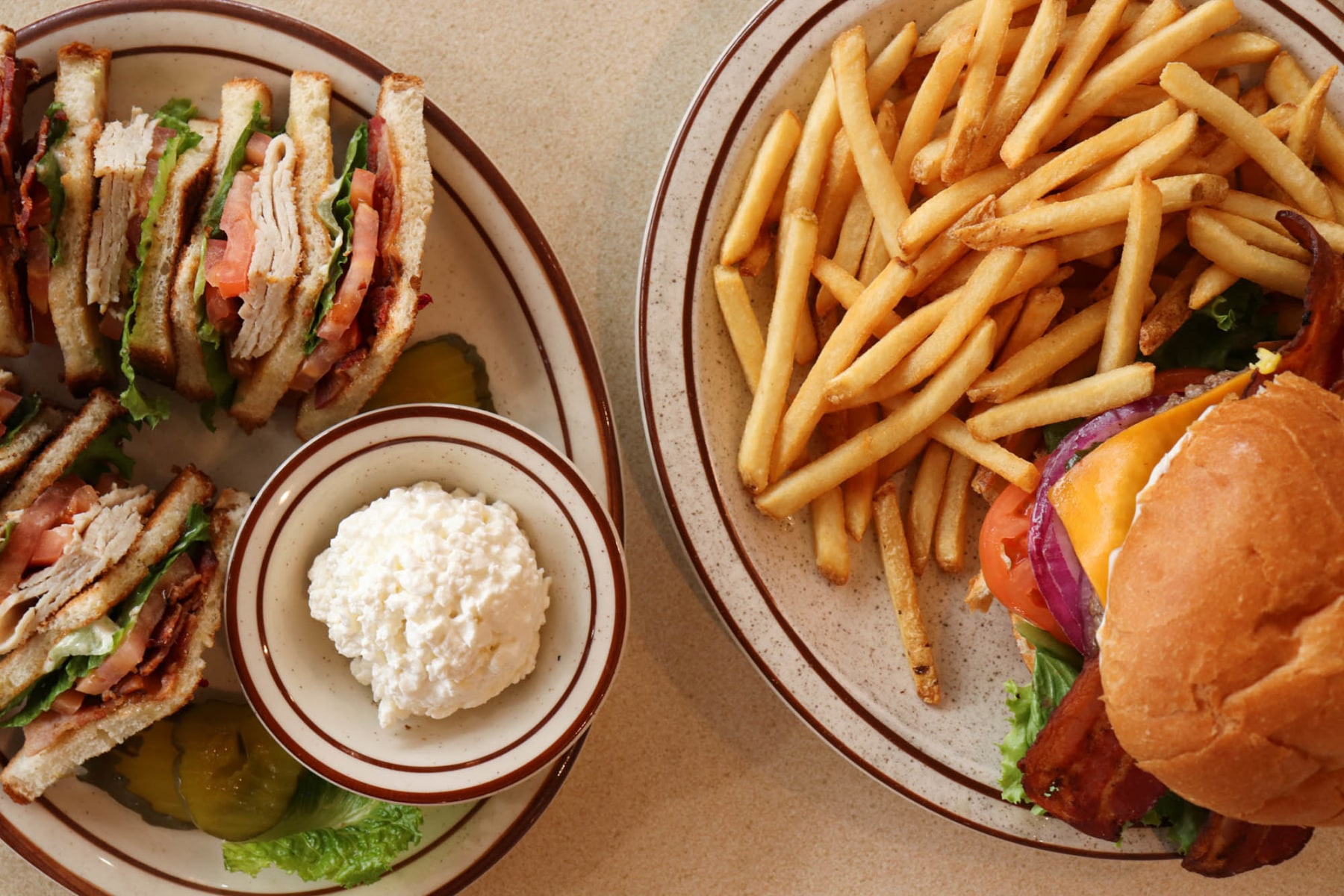 Best American Restaurant in Burlingame | Neal's