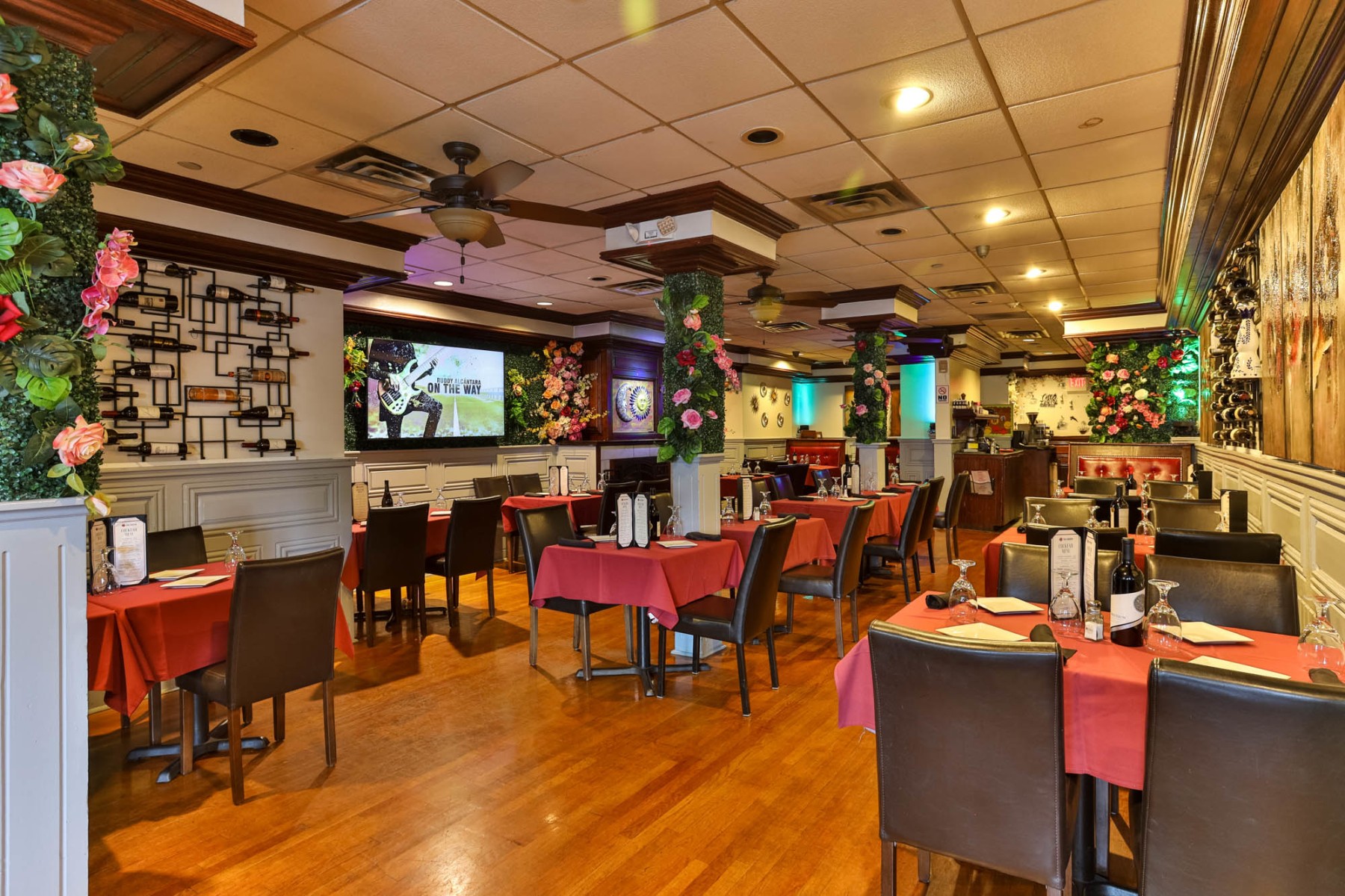 Dia & Noche Restaurant, latin American restaurant in Yonkers, photo 6 of 8