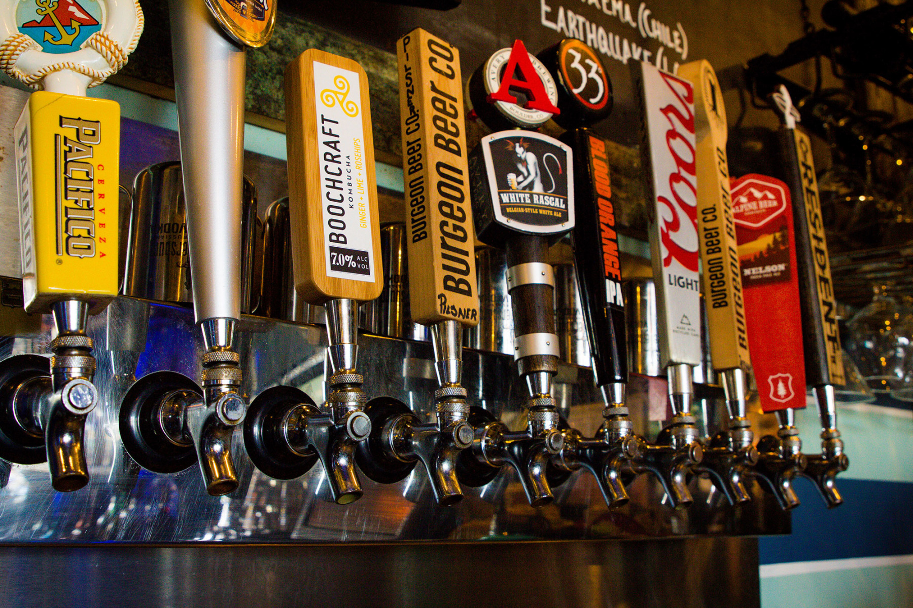 Pillbox Tavern, restaurant in Solana Beach, photo 4 of 8