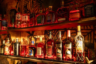 Tiki's Bar photo