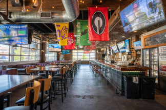 Reservoir-Bar, Patio & Kitchen photo