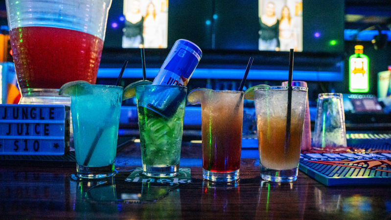 Bar photo 3