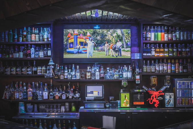 Bar photo 2