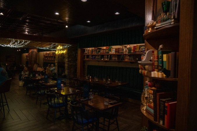 Bar photo 2