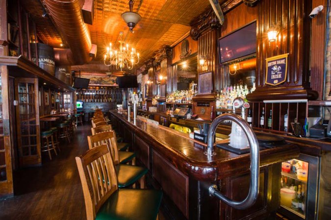 Bar photo 2