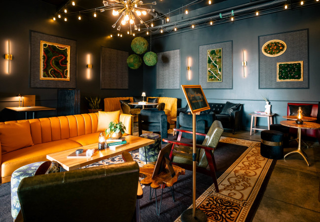 Bar photo 2