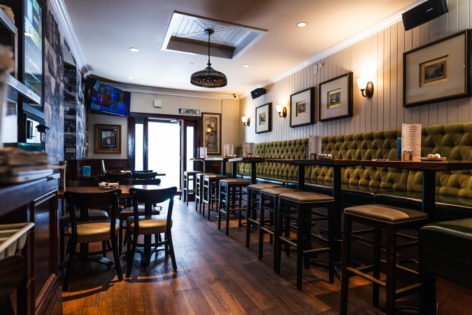 Bar photo 3