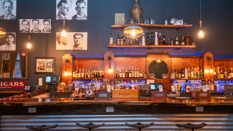 Bar photo 2