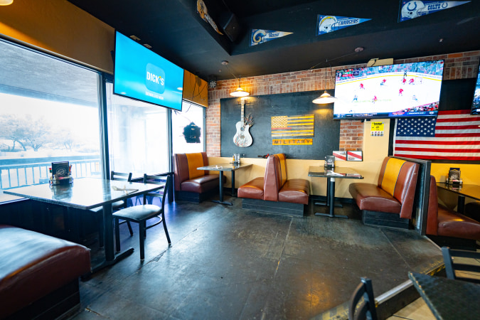 Bar photo 2