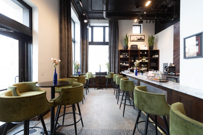 Bar photo 2