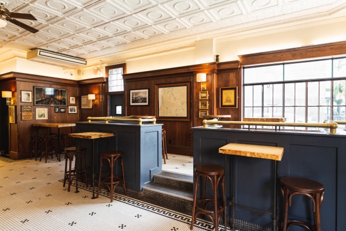 Bar photo 3