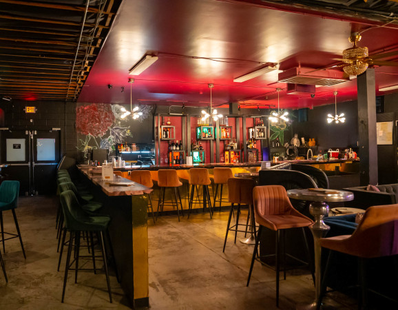 Bar photo 2