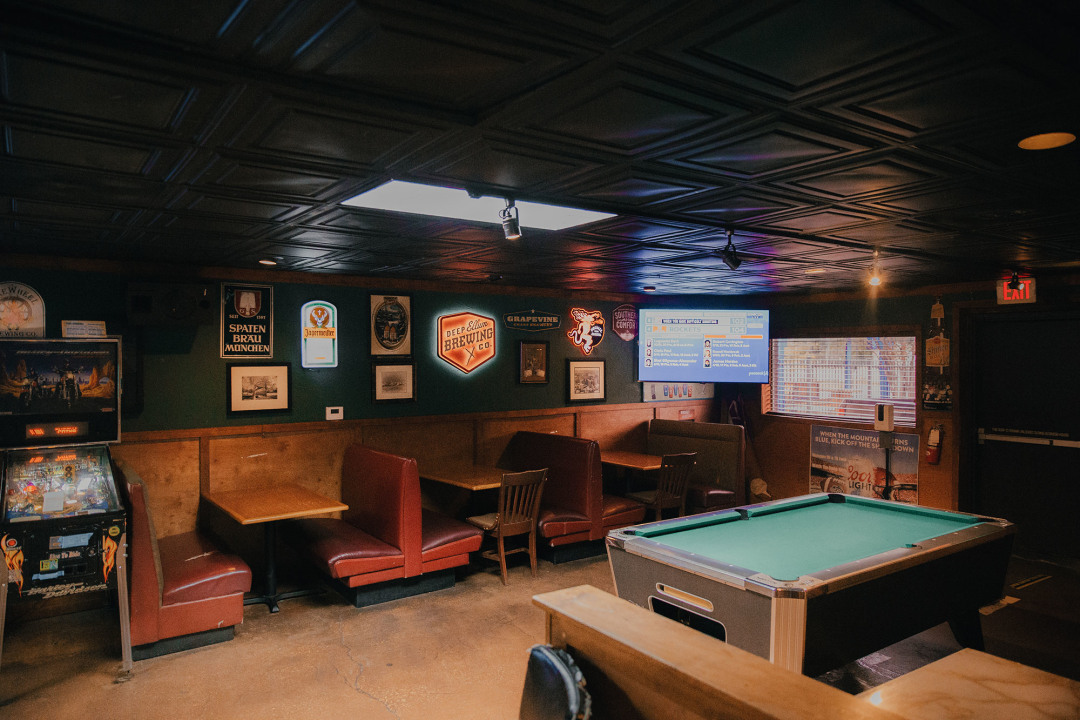 Bar photo 1