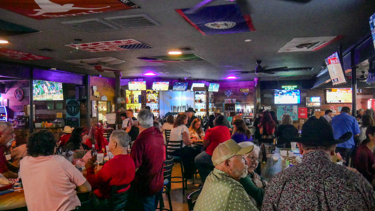 Bar photo 1