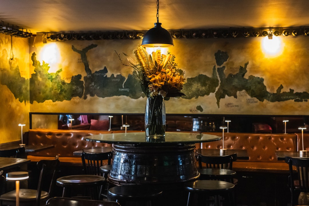 Bar photo 1